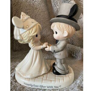 Precious Moments Bride & Groom